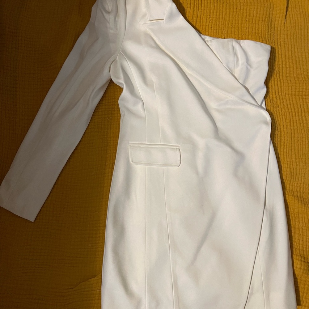 Elegant White Women's Dress
